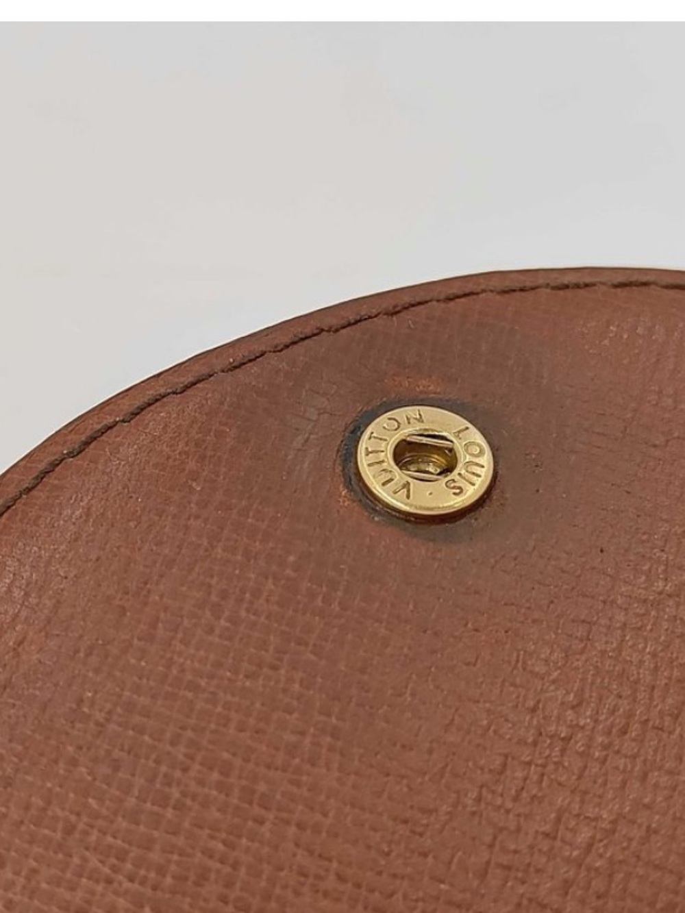 Louis Vuitton Monogram Porte Monnaie Gousset Coin Purse - Classic LV Monogram - Picture 3 of 7